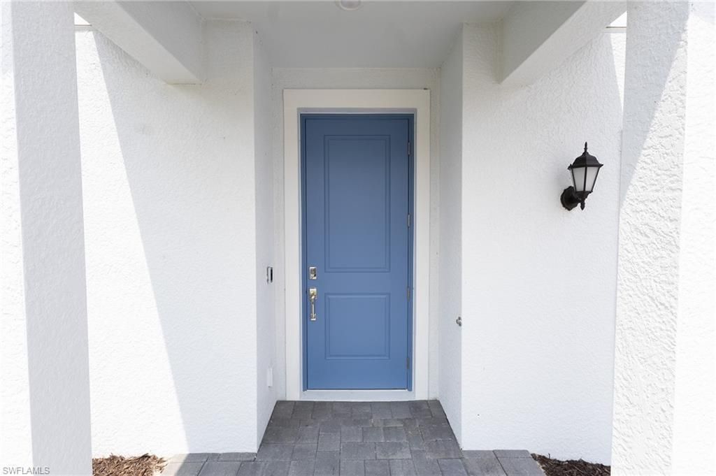 45084 Pipevine CIR, PUNTA GORDA, FL 33982 — photo 4