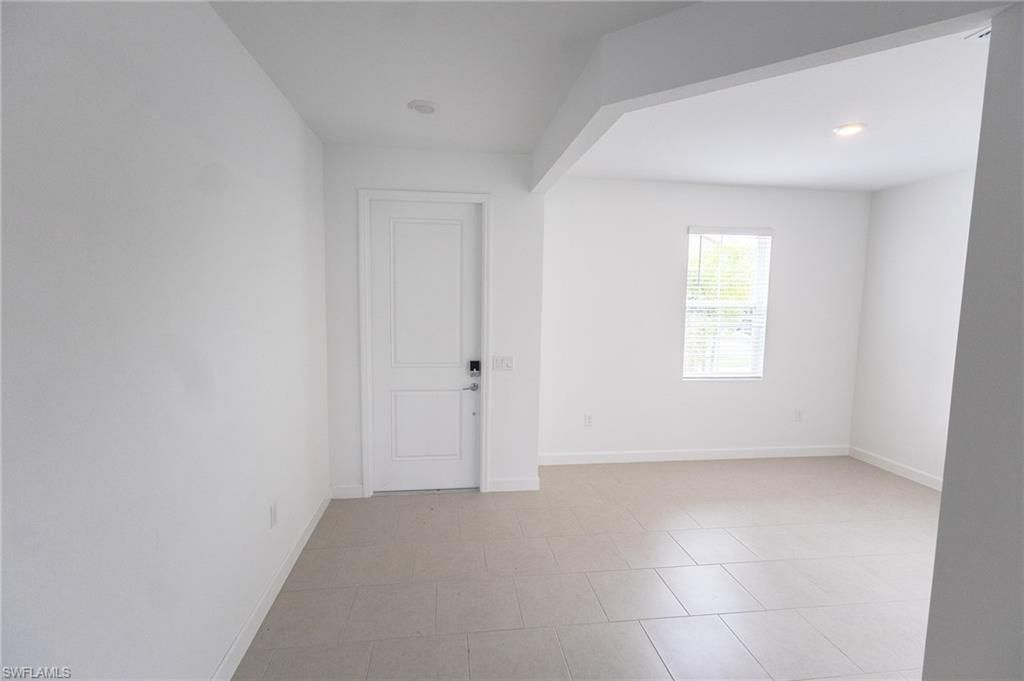 45084 Pipevine CIR, PUNTA GORDA, FL 33982 — photo 5