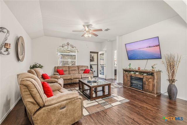 6421 Treiber Drive, Temple, TX 76502