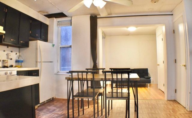 158 Salem 1, Boston, MA 02113