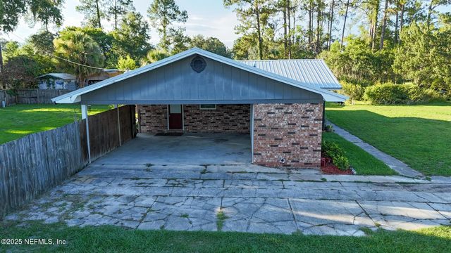 117 HORSEMAN CLUB Road, Palatka, FL 32177