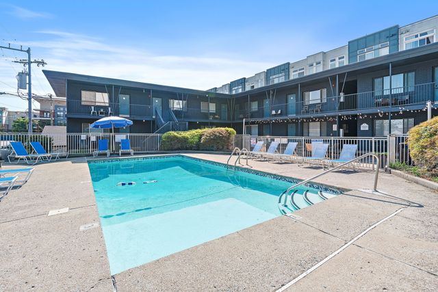 803 Hillview Hts Apt 205, Nashville, TN 37204