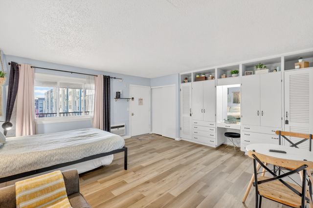 803 Hillview Hts Apt 205, Nashville, TN 37204