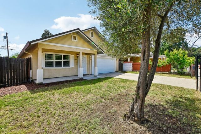 3302 19th Ave, Sacramento, CA 95820