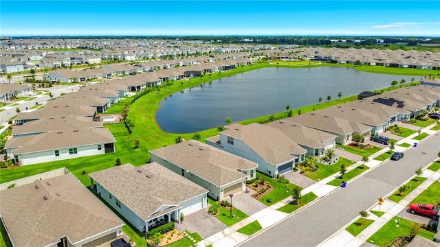1974 SPRING SHOWER CIRCLE, Kissimmee, FL 34744