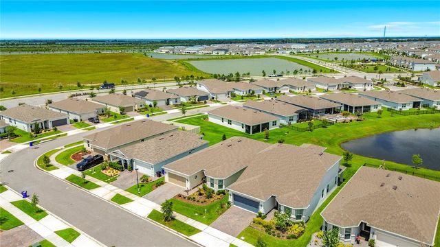 1974 SPRING SHOWER CIRCLE, Kissimmee, FL 34744
