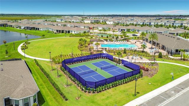 1974 SPRING SHOWER CIRCLE, Kissimmee, FL 34744