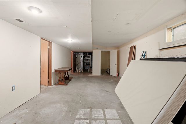 2828 W Thorpe Rd, Spokane, WA 99224