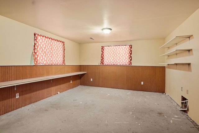 2828 W Thorpe Rd, Spokane, WA 99224