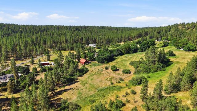2828 W Thorpe Rd, Spokane, WA 99224