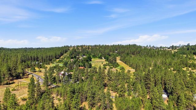 2828 W Thorpe Rd, Spokane, WA 99224