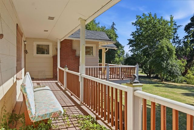 2828 W Thorpe Rd, Spokane, WA 99224
