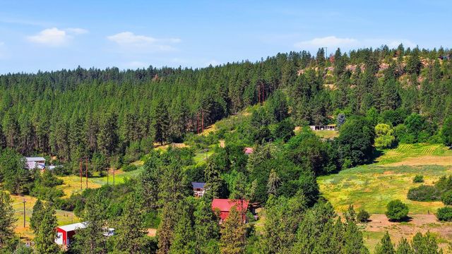 2828 W Thorpe Rd, Spokane, WA 99224