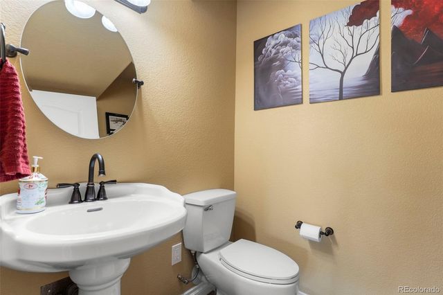 15407 Singletree Drive, Mead, CO 80542