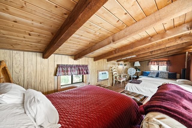 2547 Forest Park Drive, Granbury, TX 76048