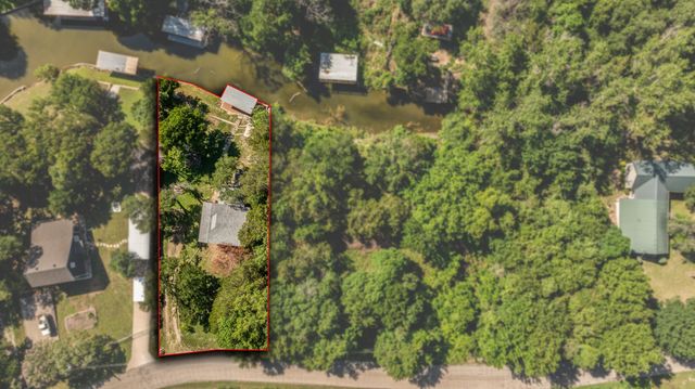 2547 Forest Park Drive, Granbury, TX 76048