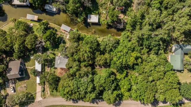 2547 Forest Park Drive, Granbury, TX 76048