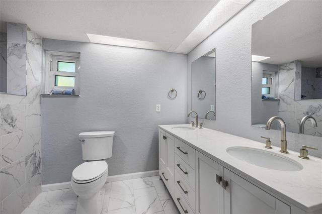 2242 BUENA VISTA DRIVE, Clearwater, FL 33764