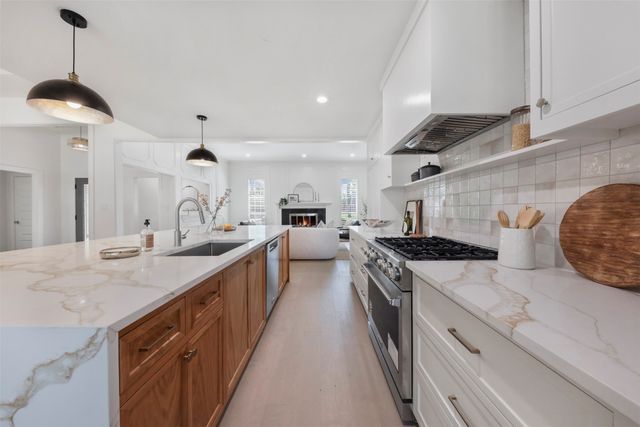 1630 Millview Place, Carrollton, TX 75006