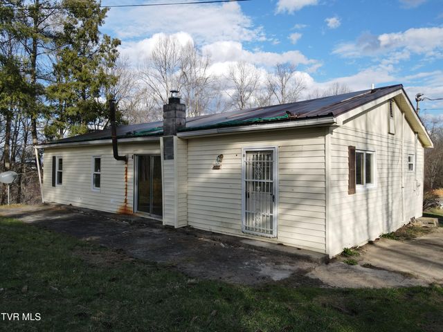 3849 Nealy Ridge, Clinchco, VA 24226