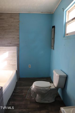 3849 Nealy Ridge, Clinchco, VA 24226