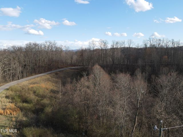 3849 Nealy Ridge, Clinchco, VA 24226