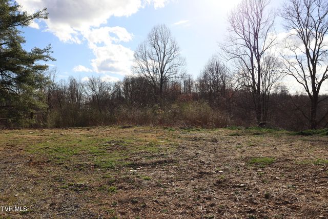 3849 Nealy Ridge, Clinchco, VA 24226