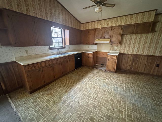 112 LIBERTY CHURCH SMITH RD, Brighton, TN 38011