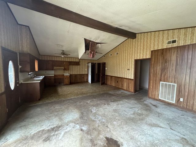 112 LIBERTY CHURCH SMITH RD, Brighton, TN 38011