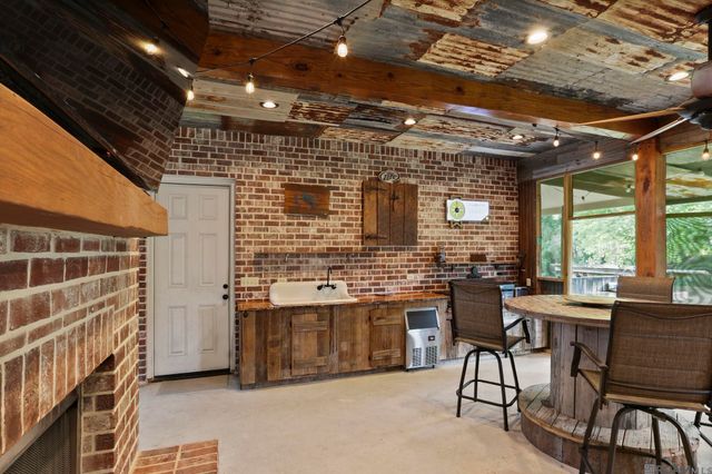 4081 La Hwy 308, Napoleonville, LA 70390