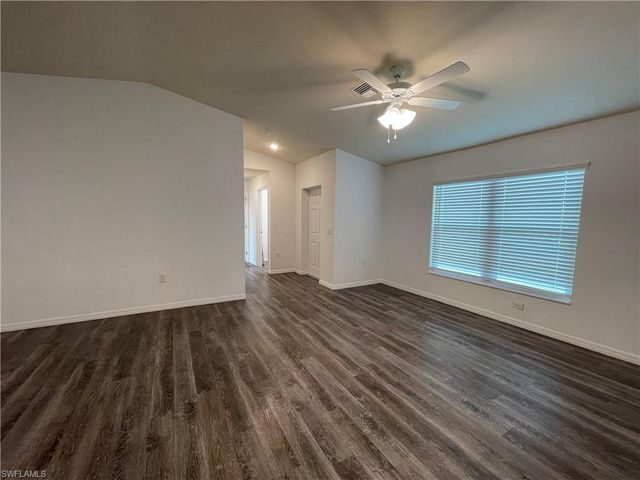 131 Carousel AVE, Labelle, FL 33935