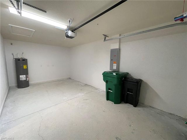 131 Carousel AVE, Labelle, FL 33935