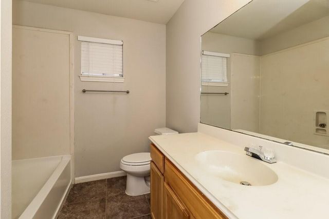 4939 S Cancun Drive, Houston, TX 77045