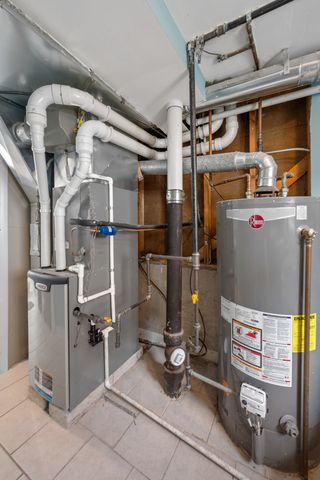 8426 W Betty Terrace, Niles, IL 60714