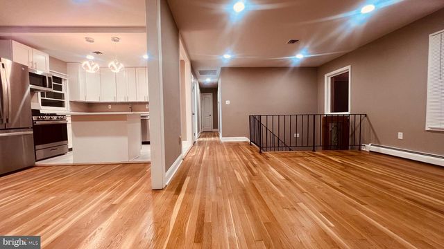 14303 CHESTERFIELD DR, Woodbridge, VA 22191