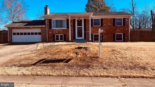 14303 CHESTERFIELD DR, Woodbridge, VA 22191