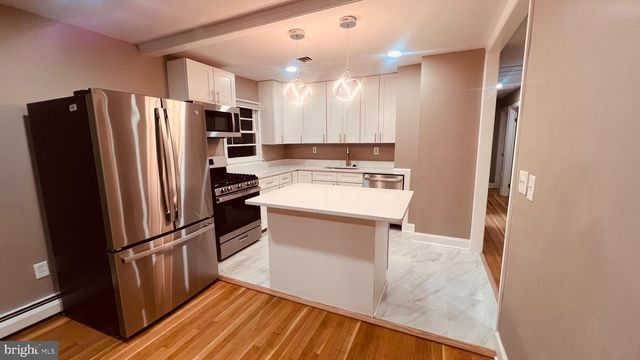 14303 CHESTERFIELD DR, Woodbridge, VA 22191