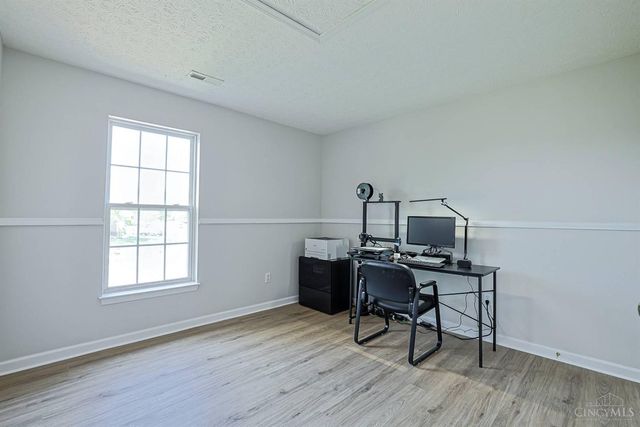 1727 Amberwood Way, Hamilton Twp, OH 45039