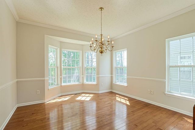 1727 Amberwood Way, Hamilton Twp, OH 45039