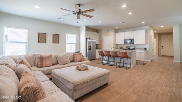 8852 W Baja Fairy Drive, Marana, AZ 85653