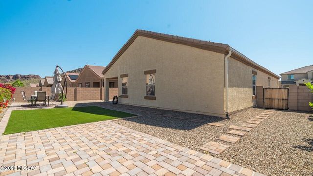 8852 W Baja Fairy Drive, Marana, AZ 85653