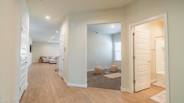 8852 W Baja Fairy Drive, Marana, AZ 85653