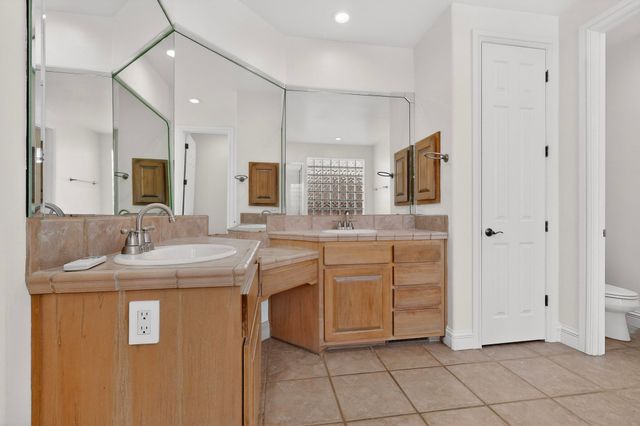 5904 Purple Aster Lane NE, Albuquerque, NM 87111