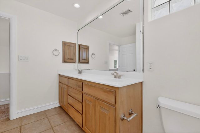 5904 Purple Aster Lane NE, Albuquerque, NM 87111