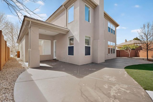 5904 Purple Aster Lane NE, Albuquerque, NM 87111