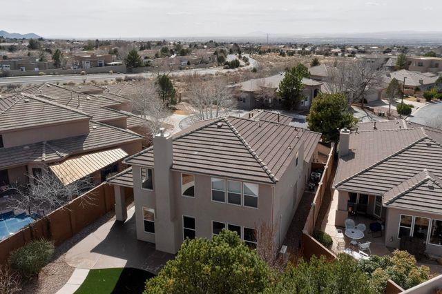5904 Purple Aster Lane NE, Albuquerque, NM 87111
