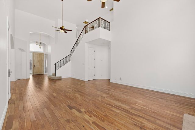 5904 Purple Aster Lane NE, Albuquerque, NM 87111