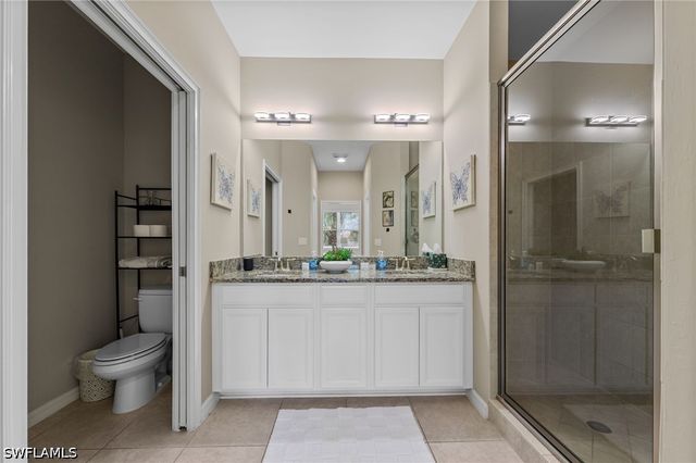 9366 Pocida CT 202, Naples, FL 34119