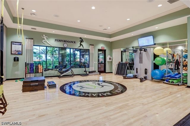 9366 Pocida CT 202, Naples, FL 34119