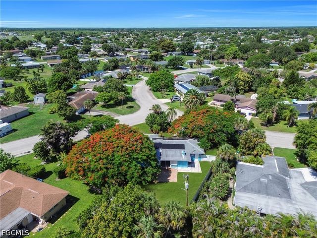 139 E Lake DR, Lehigh Acres, FL 33936
